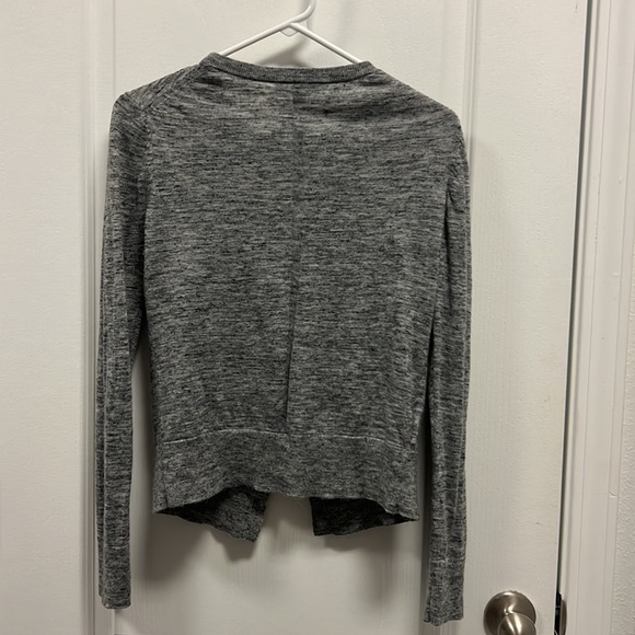 Classy Ann Taylor Cardigan - Picture 4 of 5